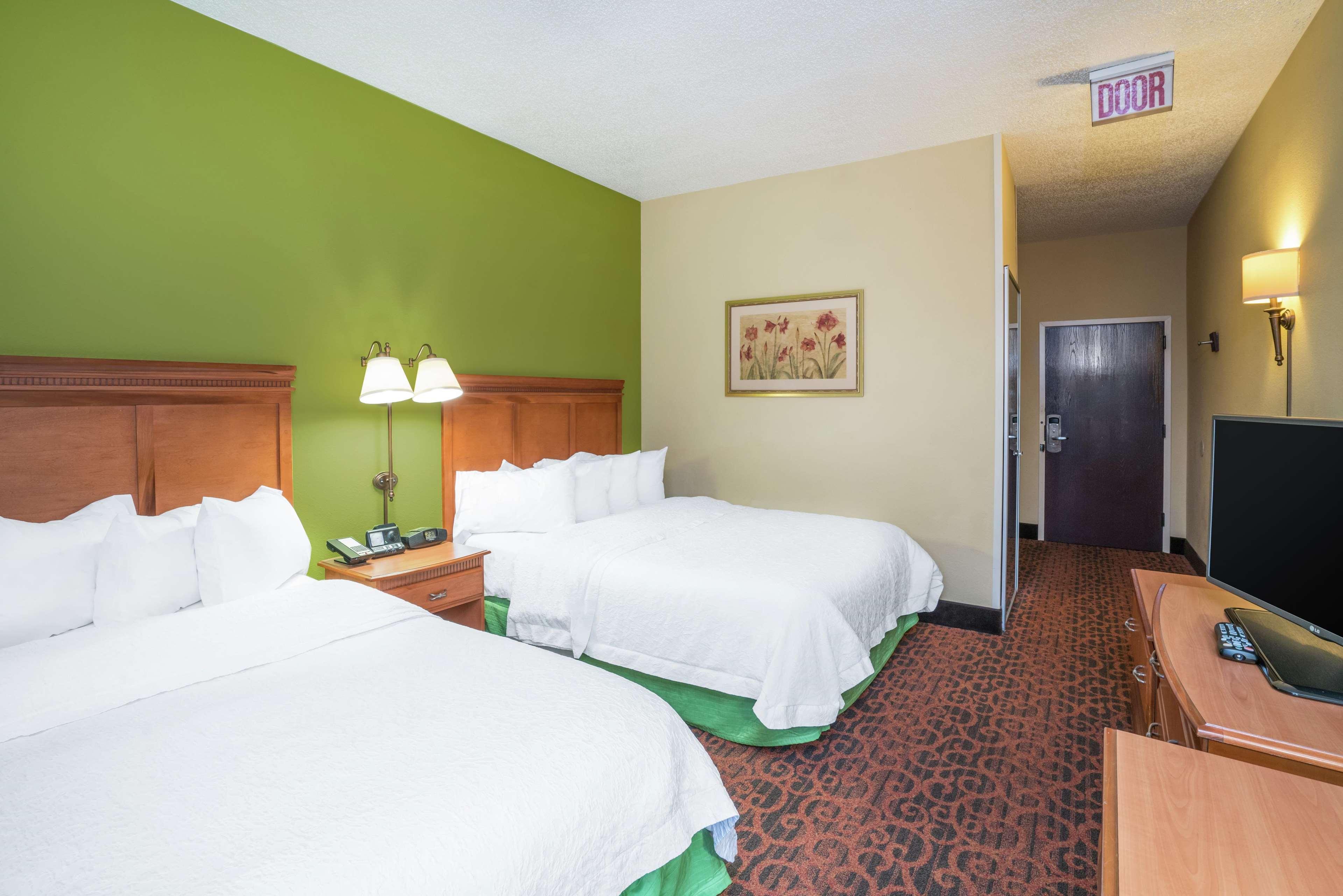 Hampton Inn Bardstown Buitenkant foto